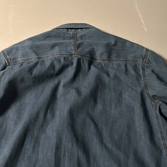 Wrangler Button Down Chambray Shirt - Picture 4 of 4